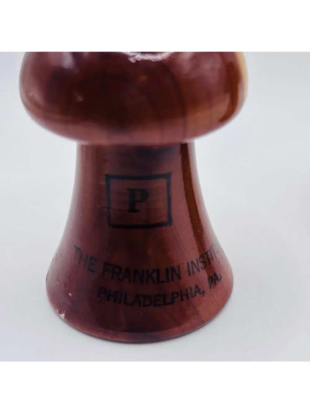Vintage Wooden Franklin Inst. PA Souvenir Mushroom Salt & Pepper Shakers. RARE!